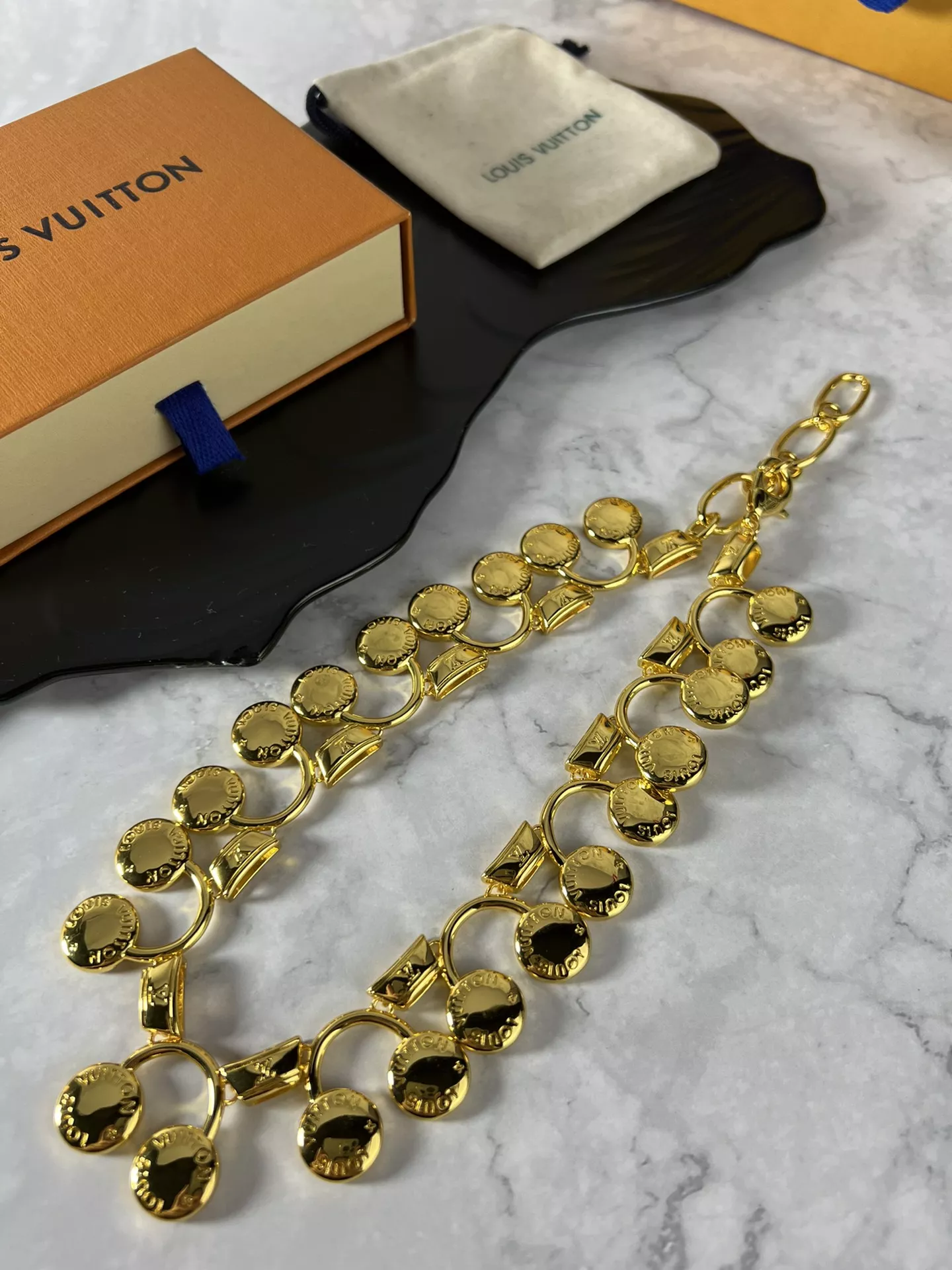 louis vuitton collier s_12b11652